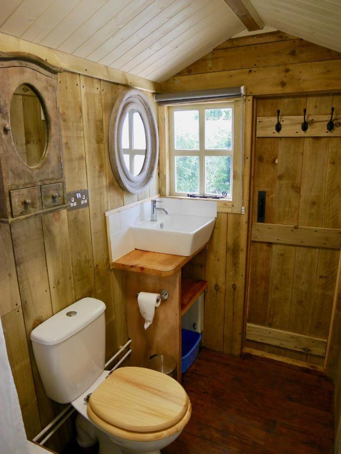The Wayside Shepherd Hut Beaulieu Exterior foto